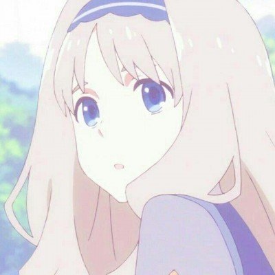 27楼装修玻璃坠落砸坏7辆私家车